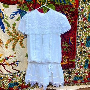 Vintage 1980s Gunne Sax girls dress. Children’s girls size 8. White victorian